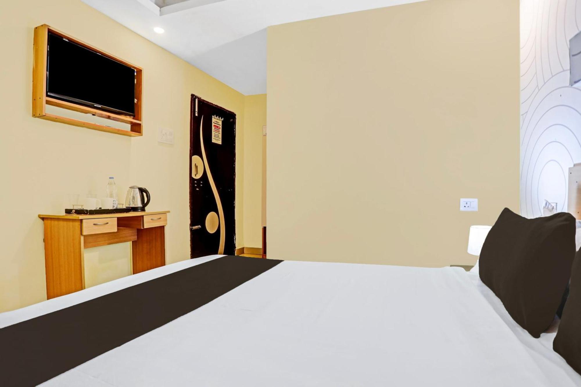 Super Hotel O Phulwarisharif Near Aiims Khagaul Dış mekan fotoğraf