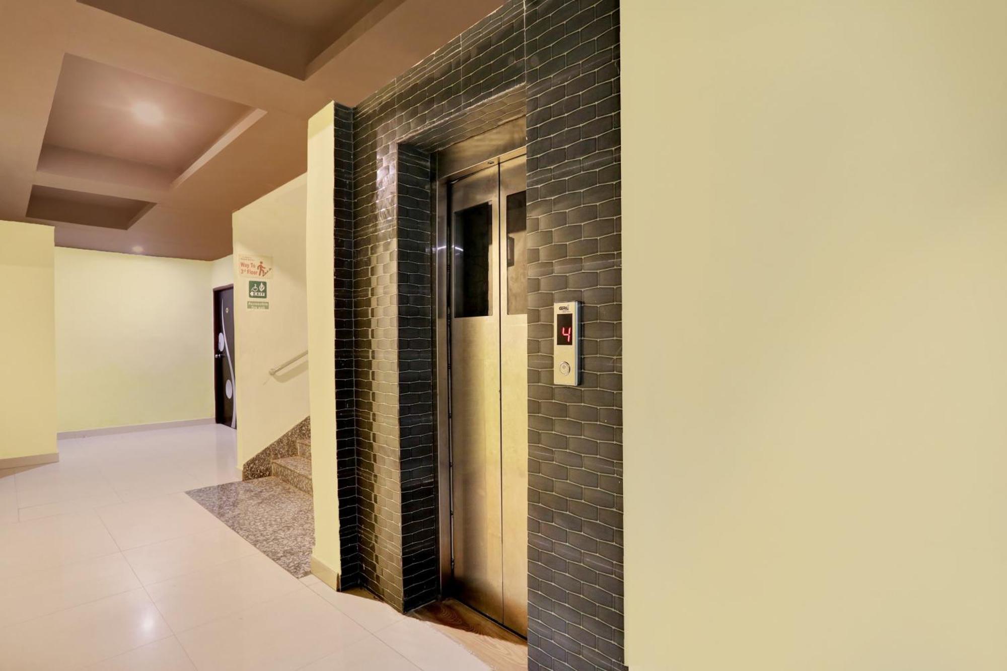 Super Hotel O Phulwarisharif Near Aiims Khagaul Dış mekan fotoğraf