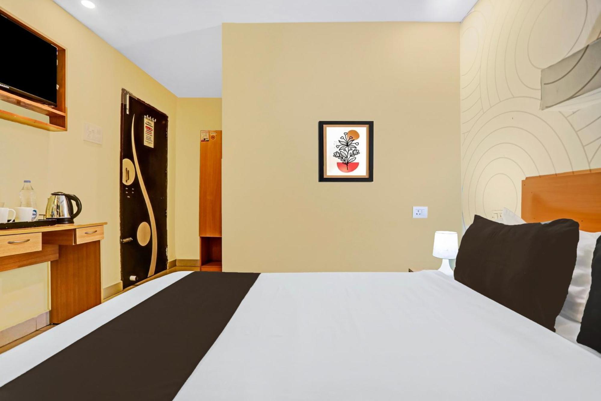 Super Hotel O Phulwarisharif Near Aiims Khagaul Dış mekan fotoğraf